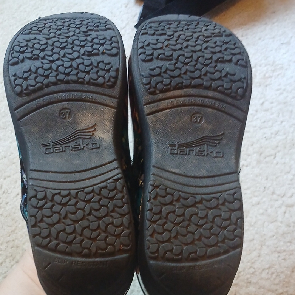 Dansko Xp 2.0 Closed-Back Clog With Multi-Color D… - image 6